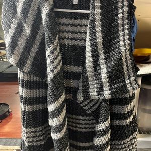 Victoria’s Secret small  sweater cardigan